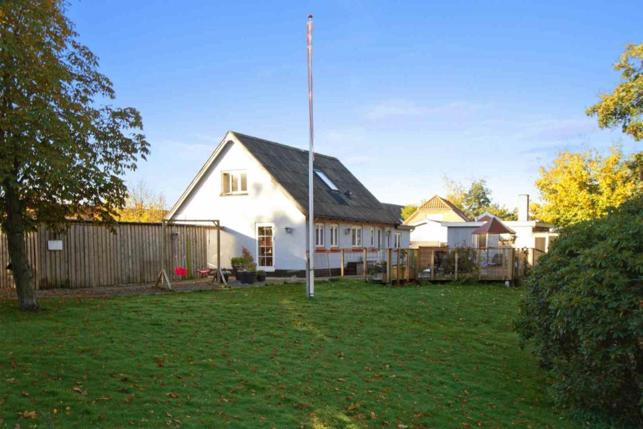 Hus I Landsby Vila Ringkøbing Exterior foto